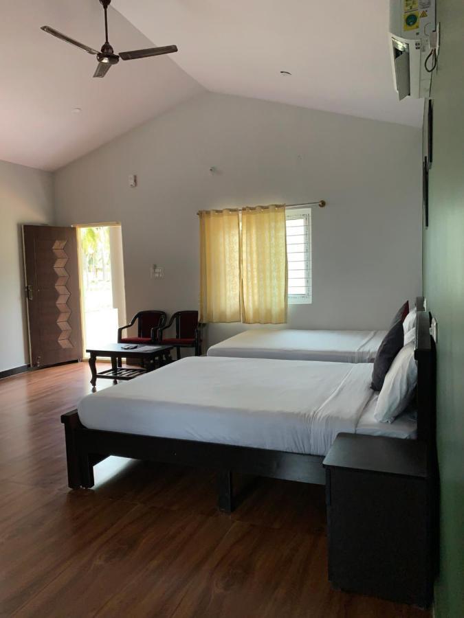 Thumbe Goodu Resort Yadiyur Eksteriør bilde