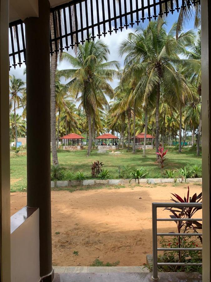 Thumbe Goodu Resort Yadiyur Eksteriør bilde